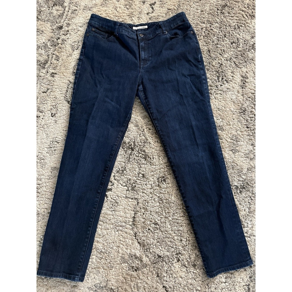 Chico woman's jeans size 3 regular dark wash denim tapered leg